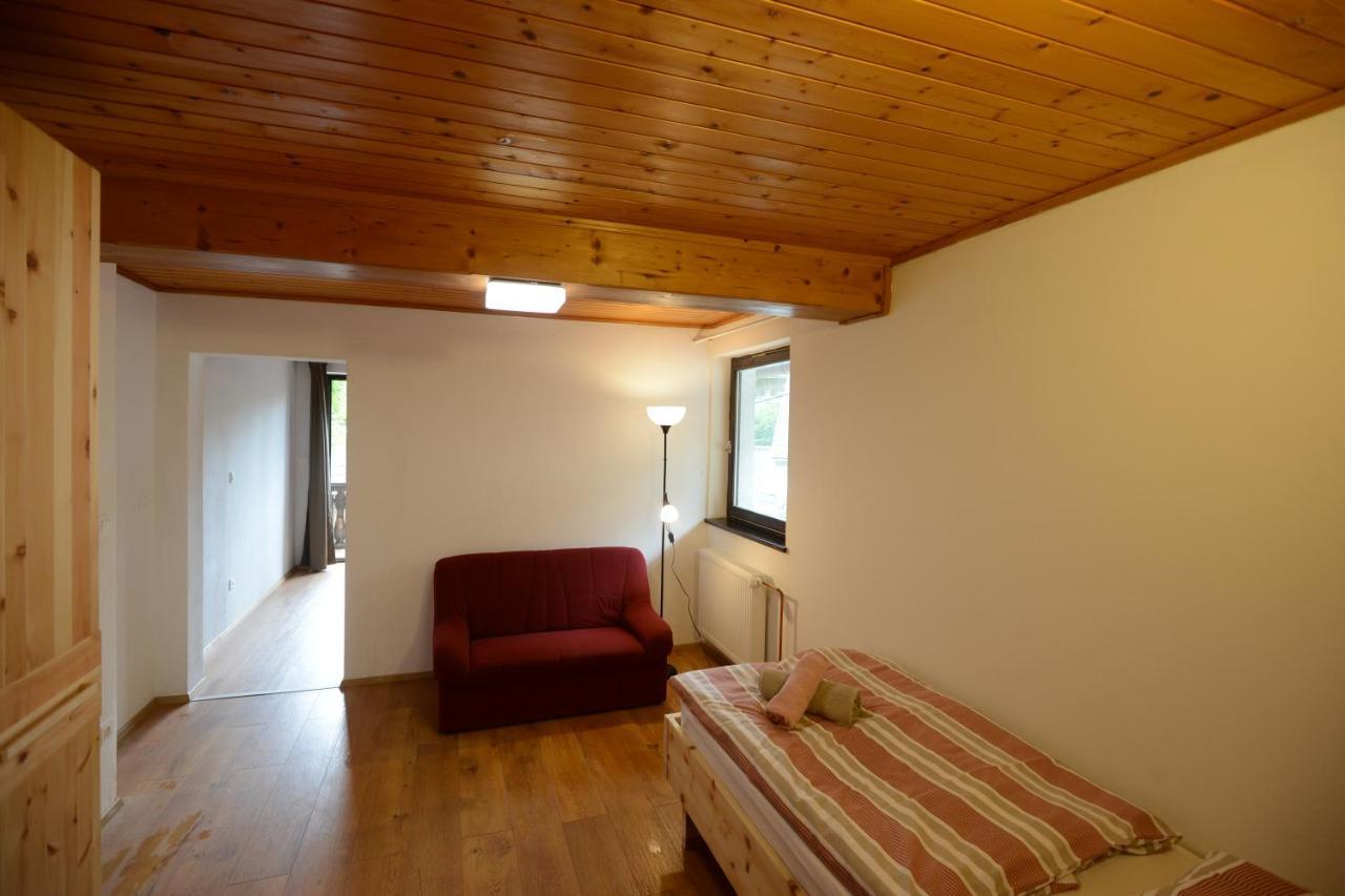 Apartmaji Pekovec Бохінь Екстер'єр фото
